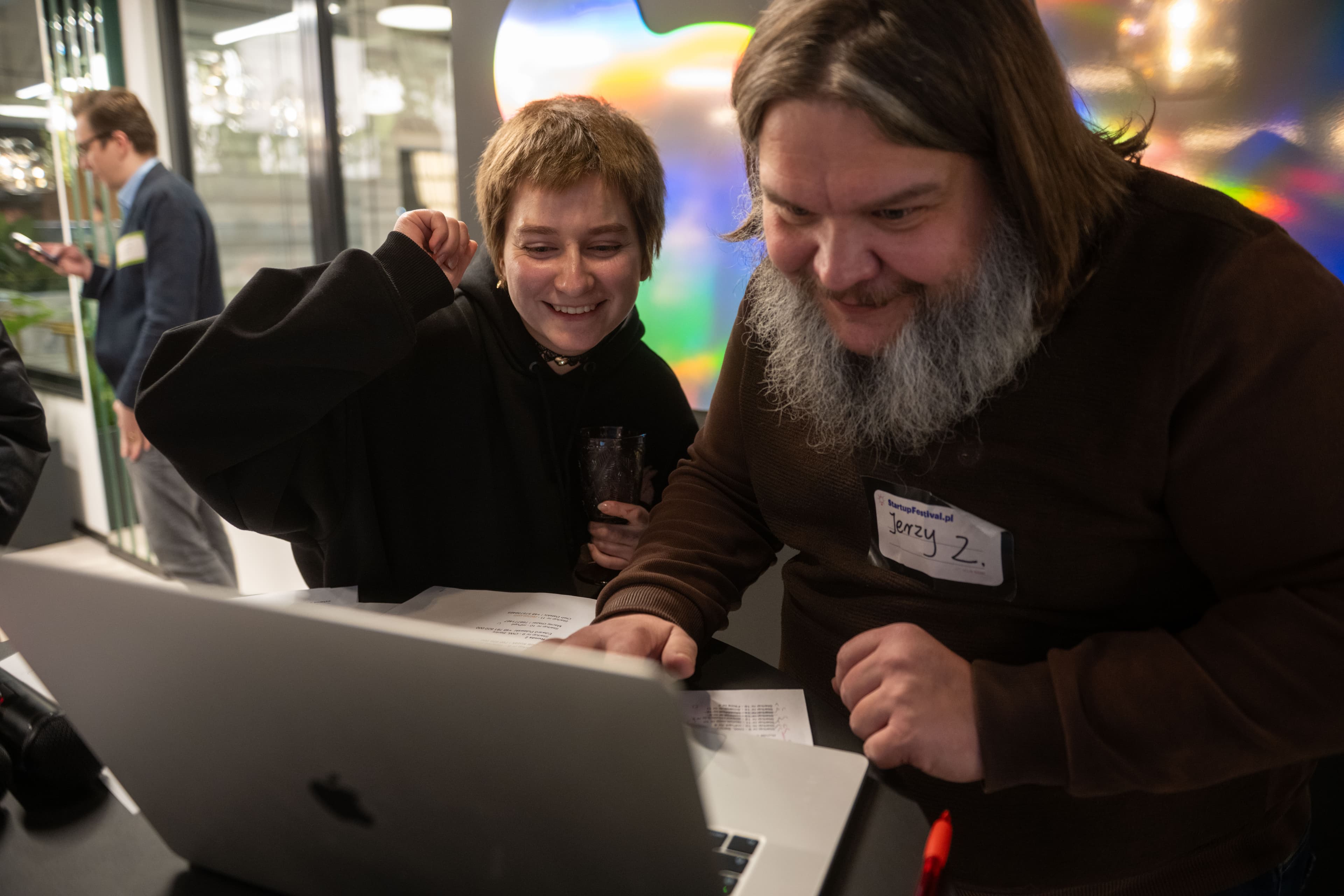 Publiczność słuchająca pitchów